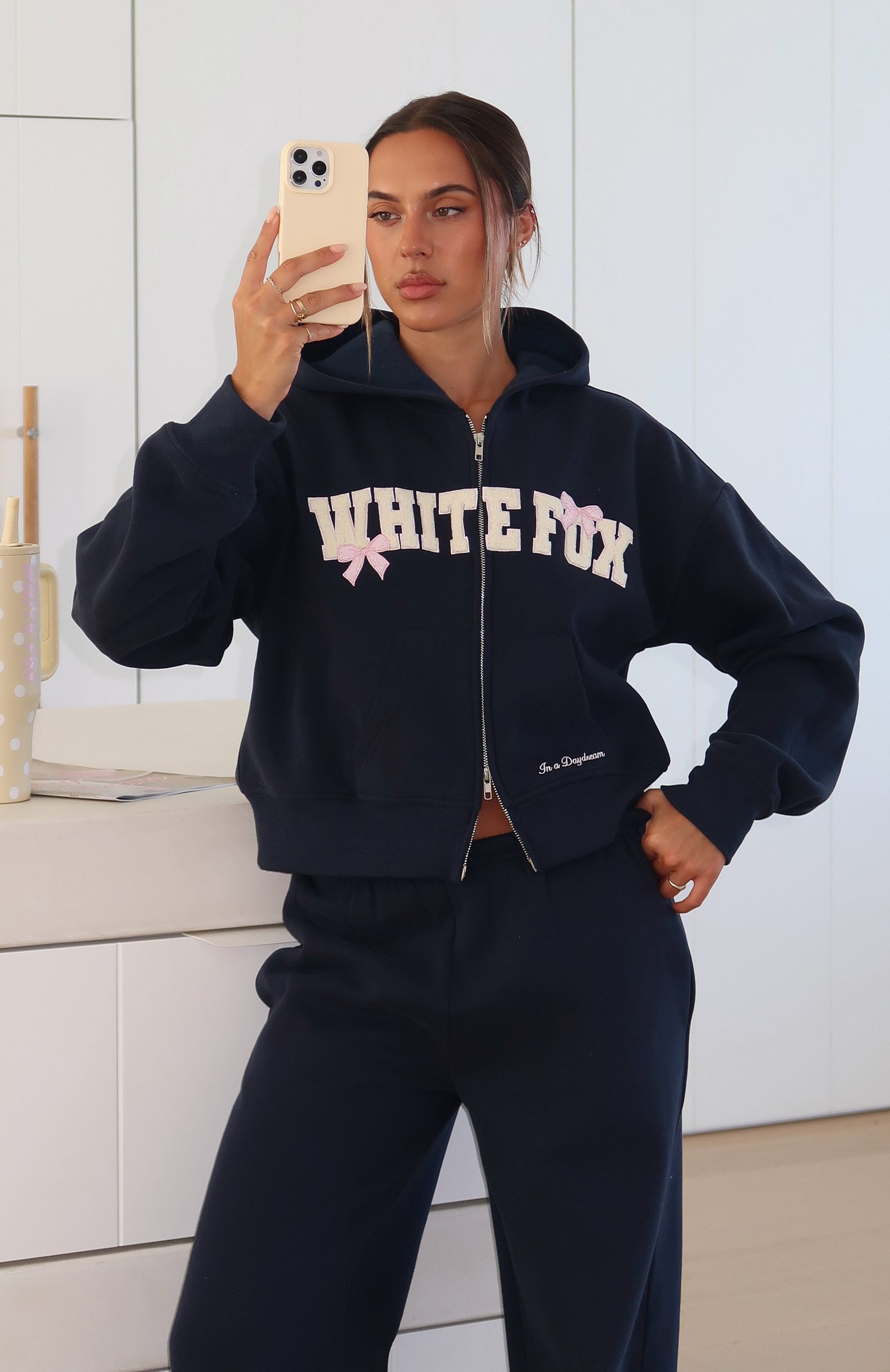 white-fox-daydreamers-madeline-boxy-zip-front-hoodie-navy-daydreamers-madeline-wide-leg-sweatpants-navy.24.11.25.10