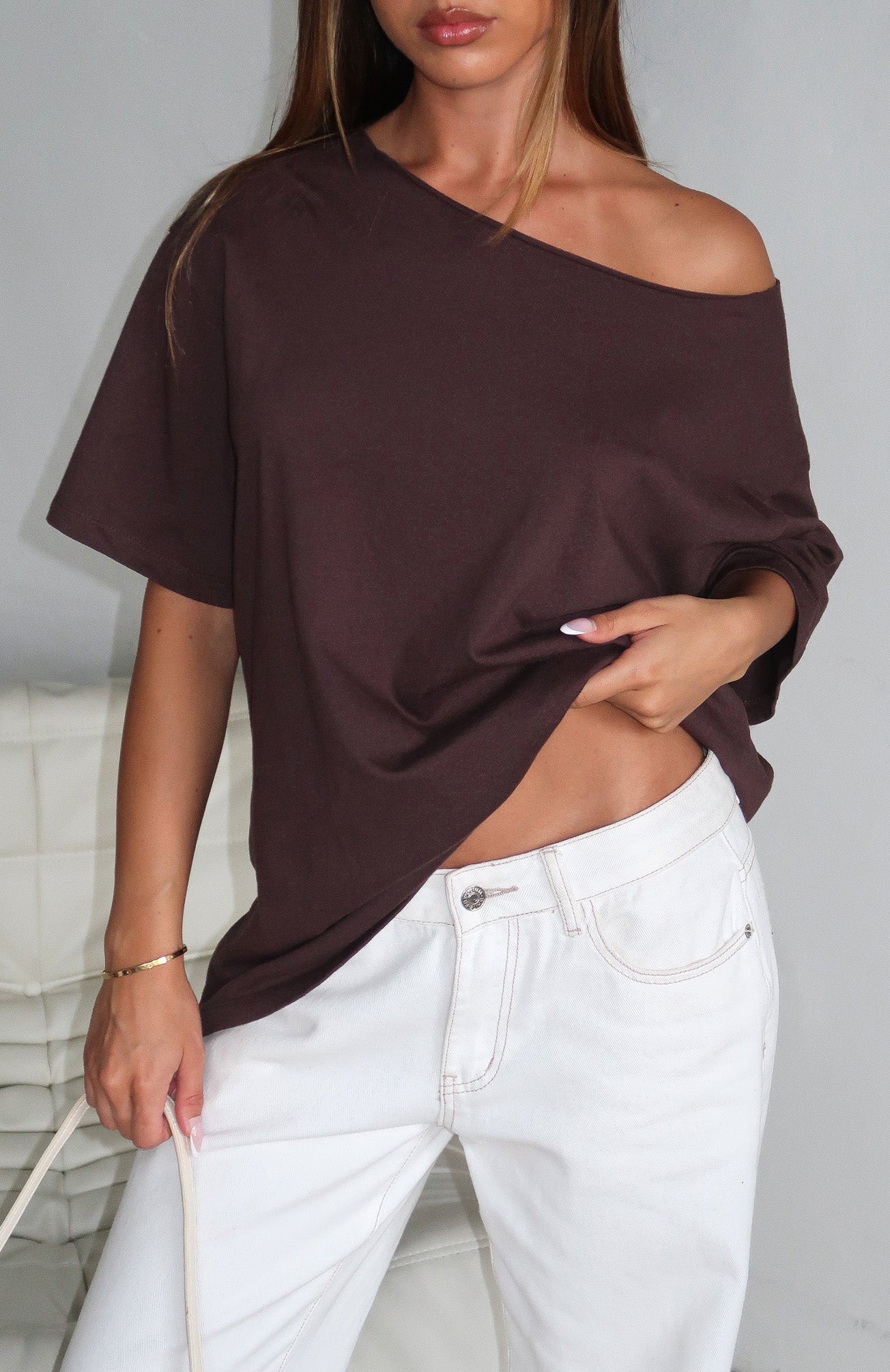 white-fox-give-me-options-off-shoulder-tee-chocolate-brown-25.5.26-004
