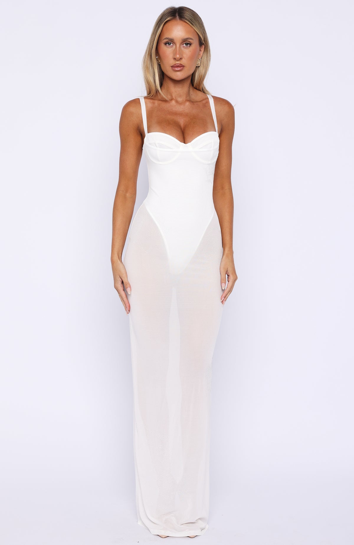 white-fox-parisian-night-maxi-dress-white-01