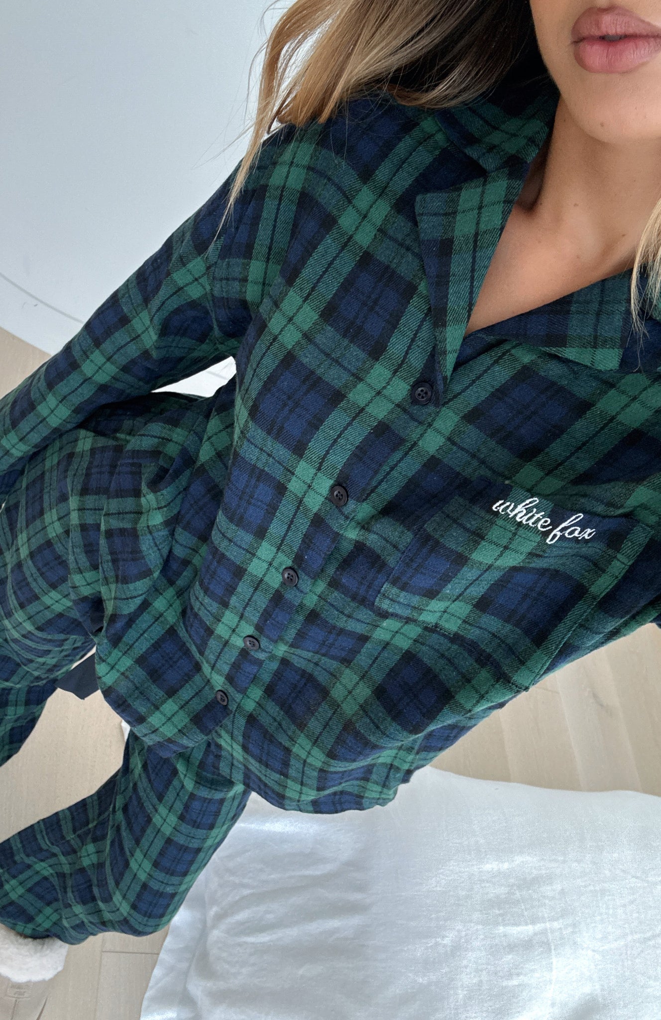 white-fox-that-time-of-year-pyjama-shorts-long-sleeve-pyjama-shirt-green-navy-9.12.25-04